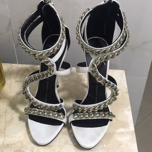 Giuseppe Zanotti